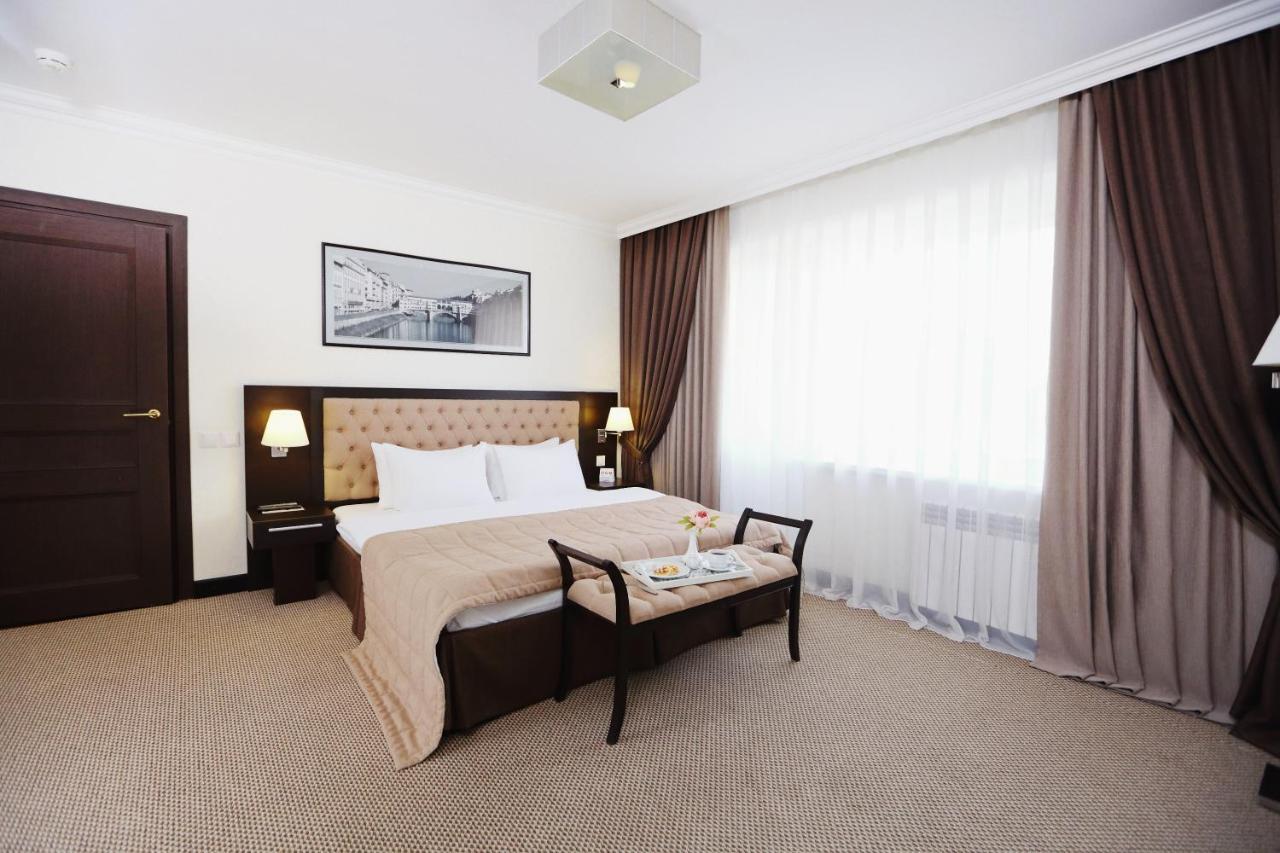Hotel Home Parq Ekibasztuz Kültér fotó