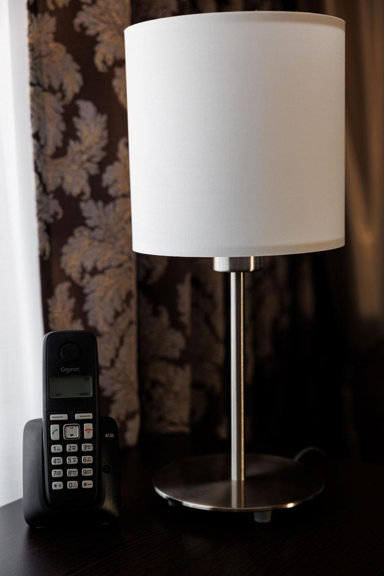 Hotel Home Parq Ekibasztuz Kültér fotó